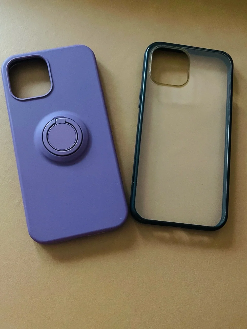 Protective Silicone Case with Ring Holder - iPhone 12 Pro Max